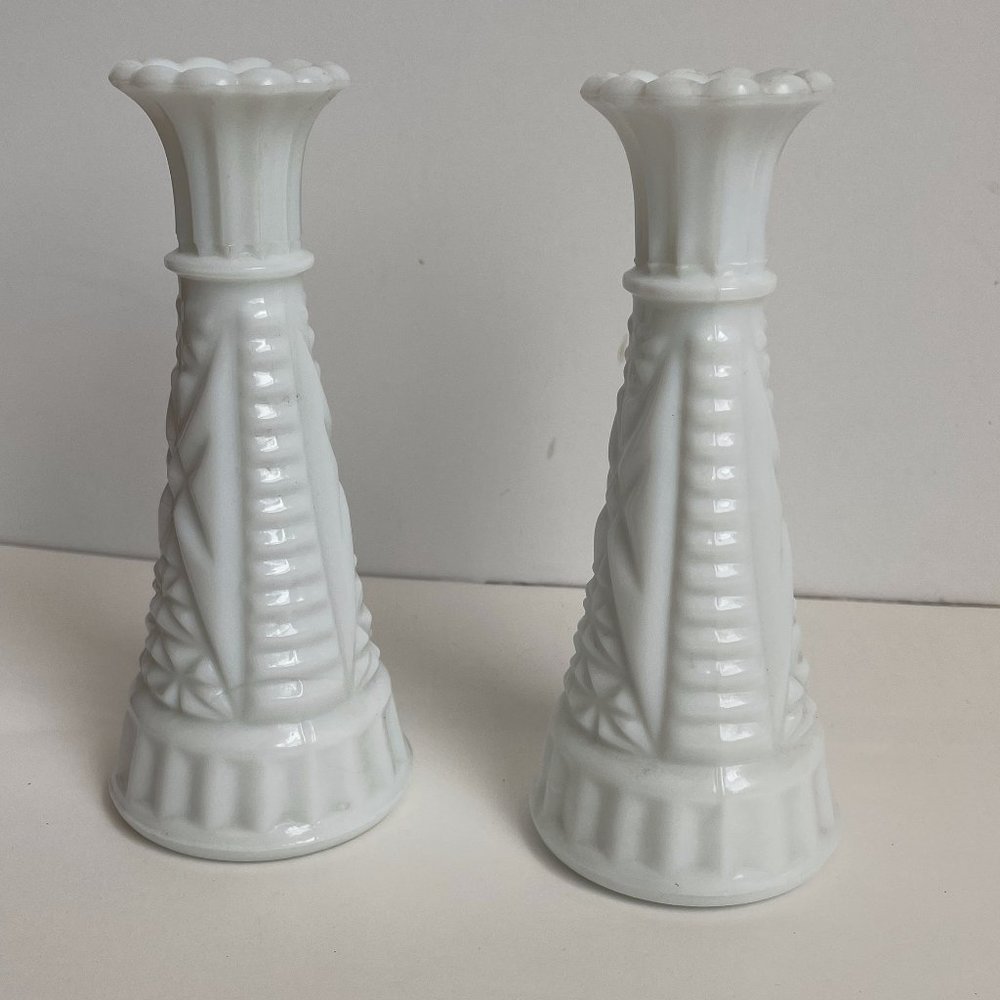 Vintage White Milk Glass Mini Bud Vases Lot of 2 Mint